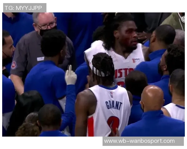 萨尔故意推倒克洛尼并撞击CJ裁判升级判罚为恶意犯规引发热议